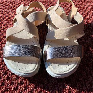 ECCO Damara Crisscross Tan/Gold Sandals